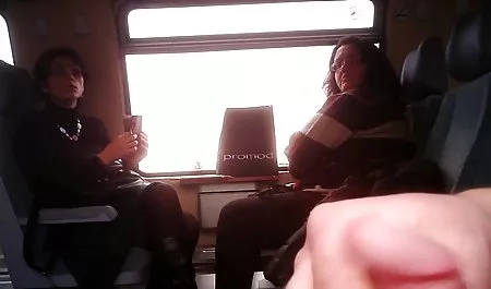 شخص ساده و معصوم فیلم سکسی همجنس زن سبزه جذاب آلیس آنال, و جک در دهان او