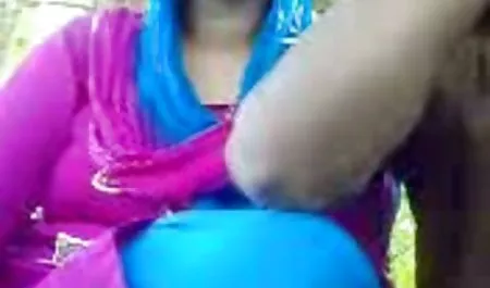 نوجوان بلوند استمناء فیلم سکس زنان بزرگ