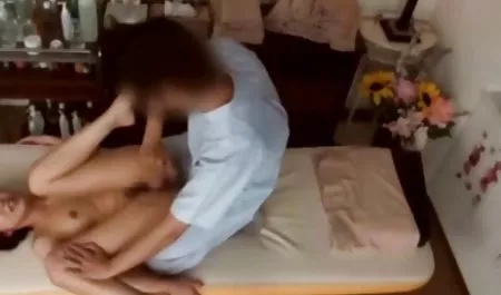 4 استخر, زنان سکسی اینستاگرام تنگ, موره, سبزه, تالی
