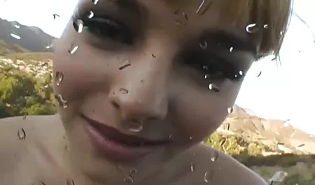 نزنید من دختر شوخ سکس زنان امازون خودرو مرد